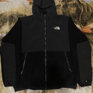 The North Face Fleece Denali Windbreaker Zip Up